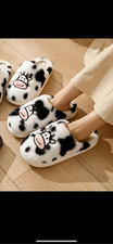 Plush memory foam, adorable cow slippers 7.5/8