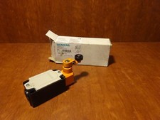 Siemens limit position switch 3SE2 120-1J
