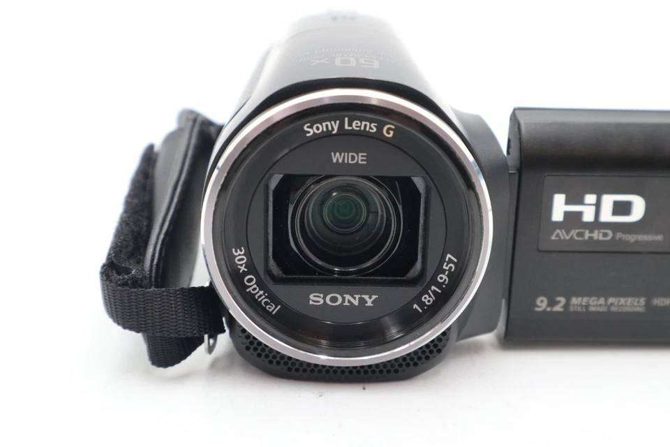 Sony HDR-PJ620 Handycam Camcorder, 9.2MP, FULL HD, 30X Zoom, Good REFURBISHED - Image 3 of 4