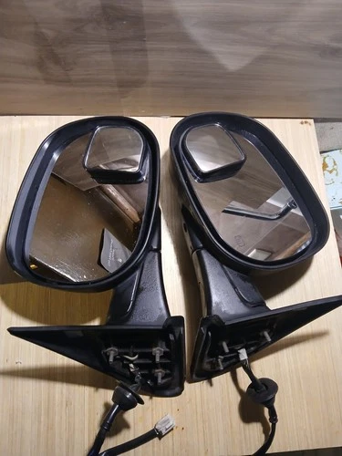 OEM 1994-2001 Dodge Ram Right  And Left Mirror Heated 5-Wires Passenger (pair)
