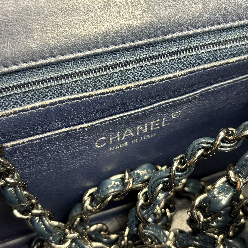 Chanel Classic Flap Bag Mini Rectangular Patent L… - image 10