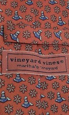 Vineyard Vines Men's Silk Traffic Cone winter snowflakes Made in USA
