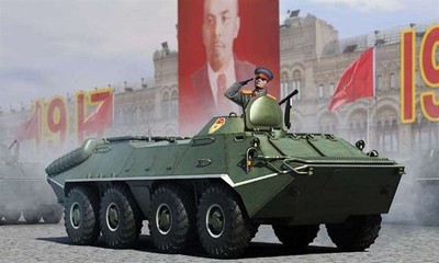 1:35 TRUMPETER KIT Russian Btr-70 Apc Early Version TR01590 Modellbau