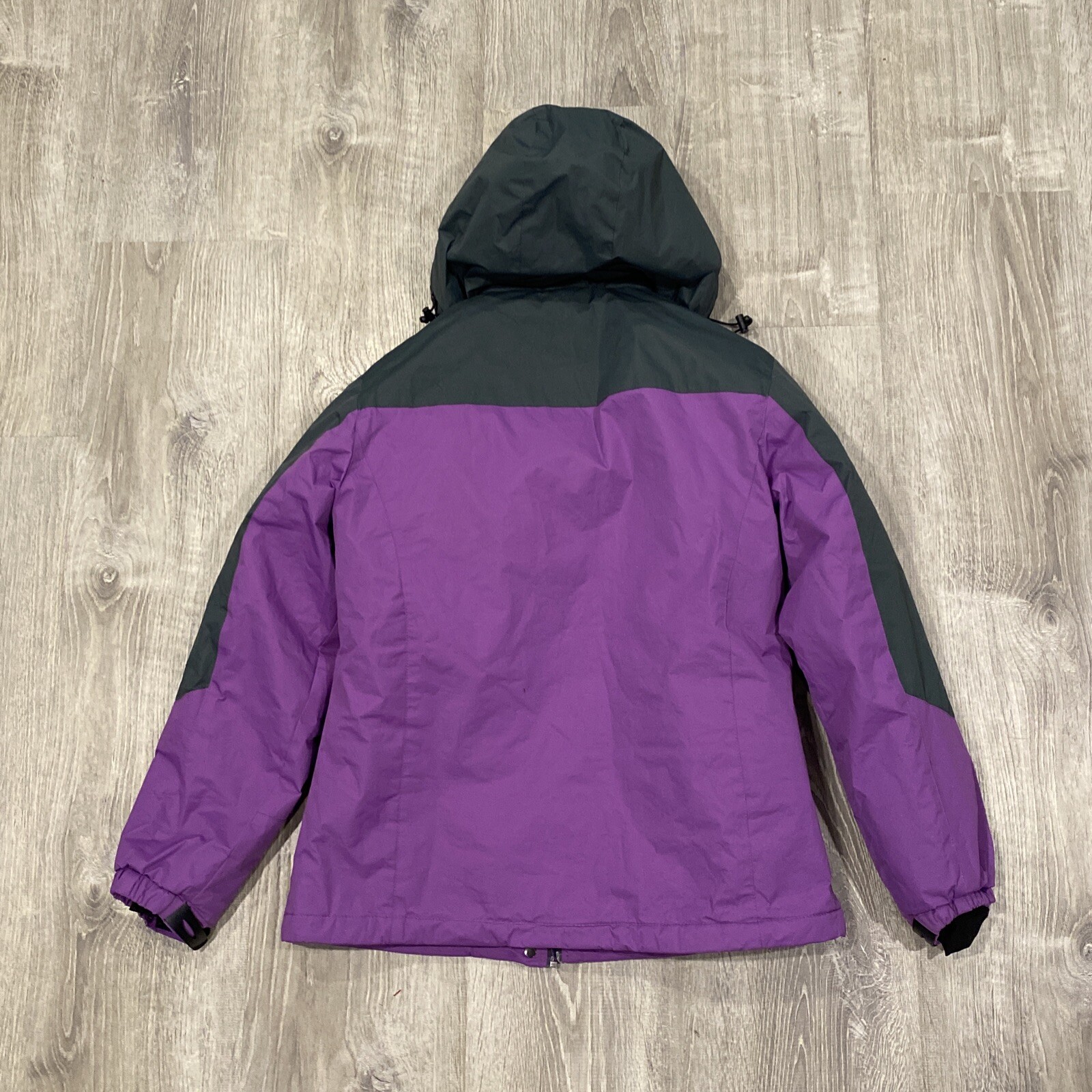 GEMYSE Women’s Purple Waterproof Ski Snow Jacket Hooded Coat Size M