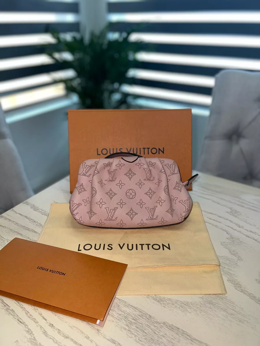 LOUIS VUITTON Mahina Scala Mini Pouch Magnolia 779577