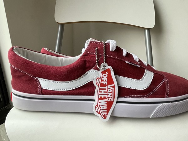 vans old skool tag
