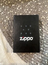 CAMOUFLAGE / FATIGUE / ARMY ZIPPO LIGHTER WITH NEW UNUSED INSERT & BOX