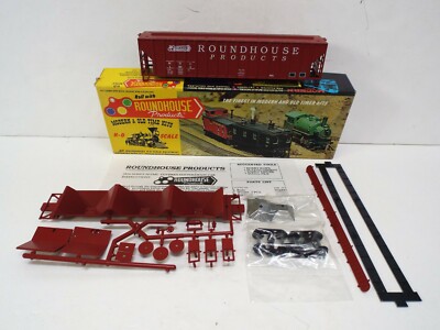 ROUNDHOUSE 7725 50F COVERED HOPPER ROUNDHOUSE KIT NOS MINT BOXED (C748)