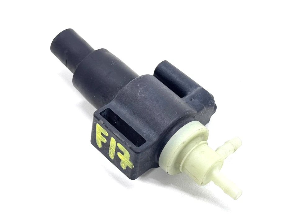 2016–2019 CHEVROLET CAMARO 2.0L TURBO ENGINE VACUUM VALVE OEM 23335615 - Image 4 of 4