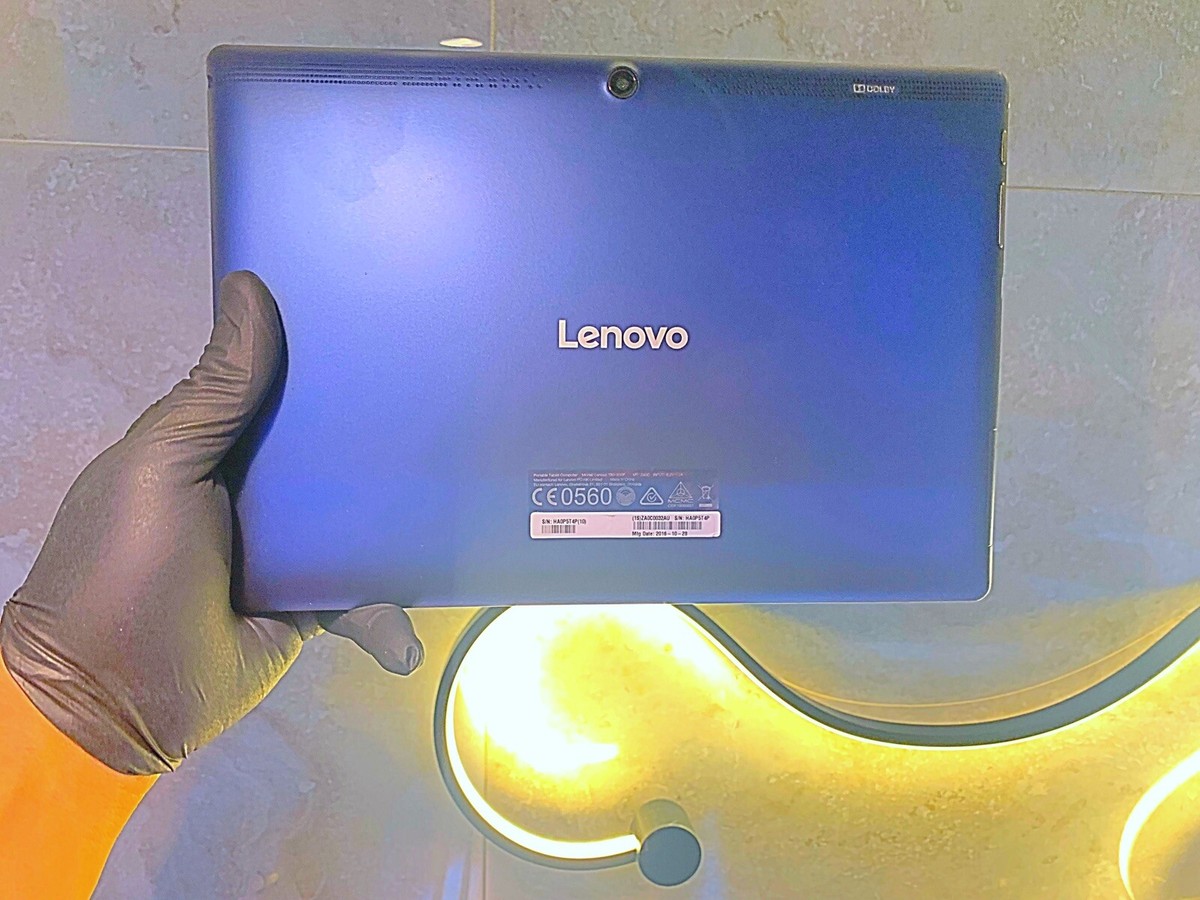 LENOVO™