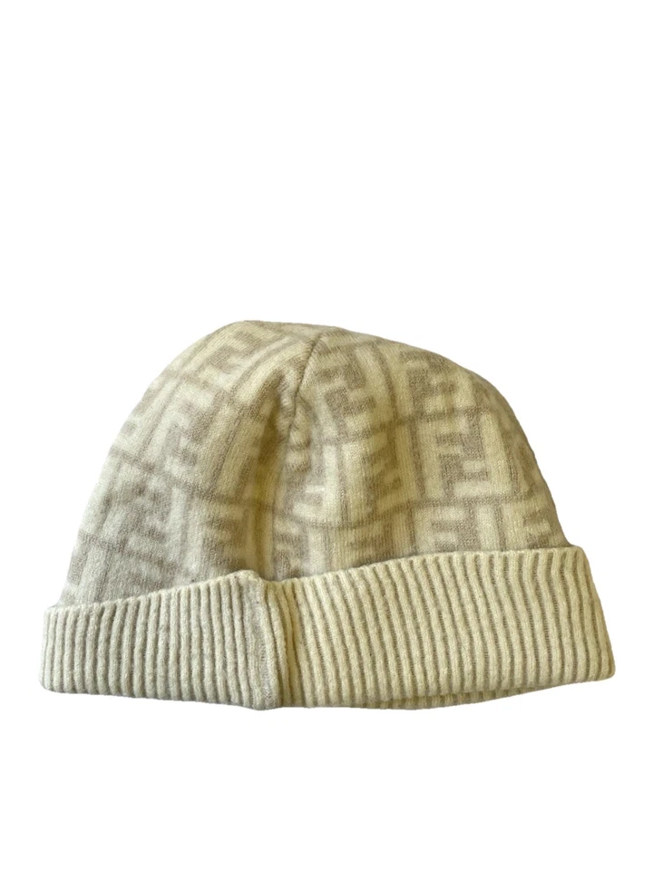 Y9#Fendi FF Zucca Monogram Beanie Hat Cream Beige 100% Wool Made In Italy Unisex - Image 3 of 4