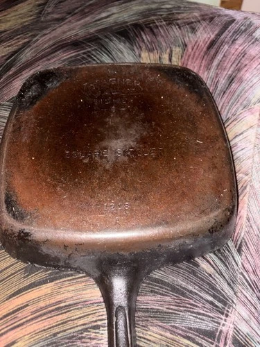 Wagner ware Sidney square skillet cast iron no 1218 slight warp gd con