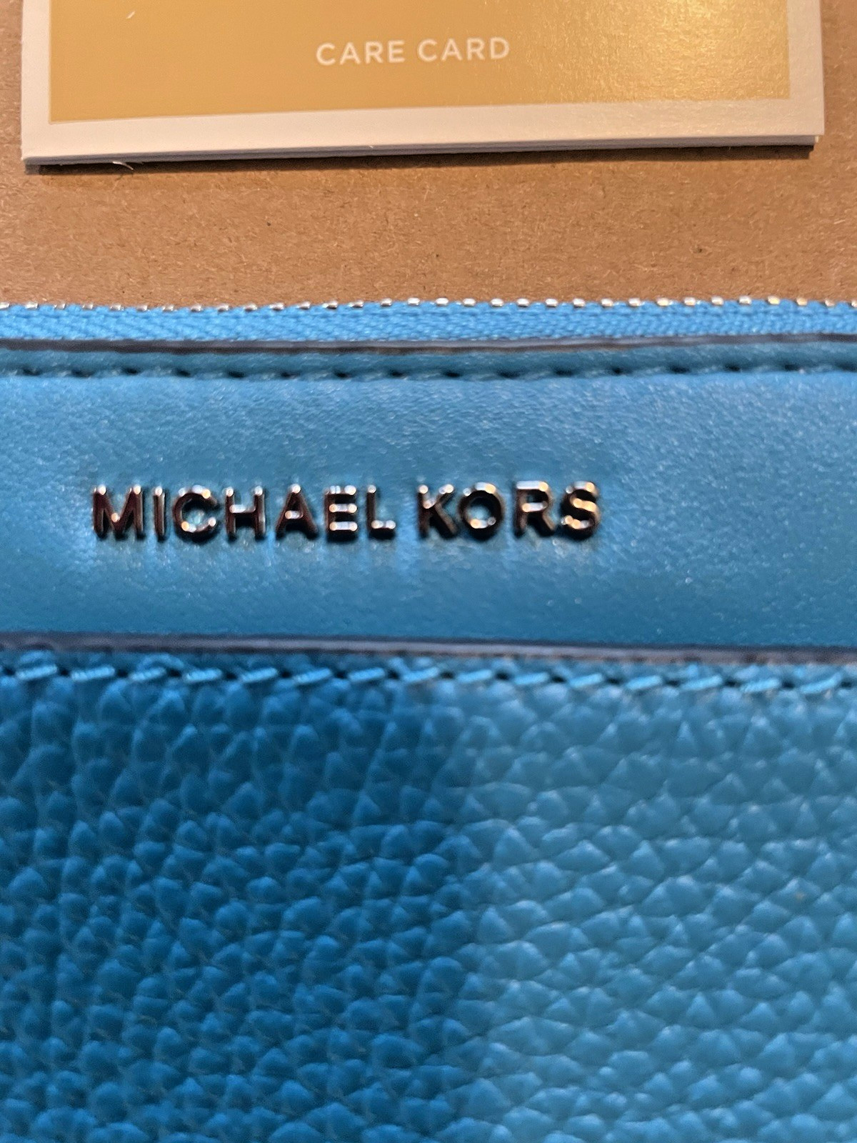 NWT Michael Kors Jet Set Medium Pebbled Leather Convertible Wristlet Milo Blue — image 9