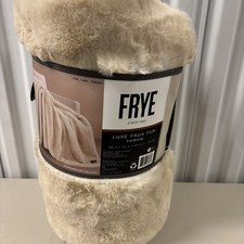 FRYE Luxe Faux Fur Luxury Throw Reversible 60 X 70 Beige 1796169 Silky Soft New