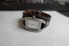 Ladies Fossil Quartz Watch with Leather Band JR8130 *UNTESTED*
