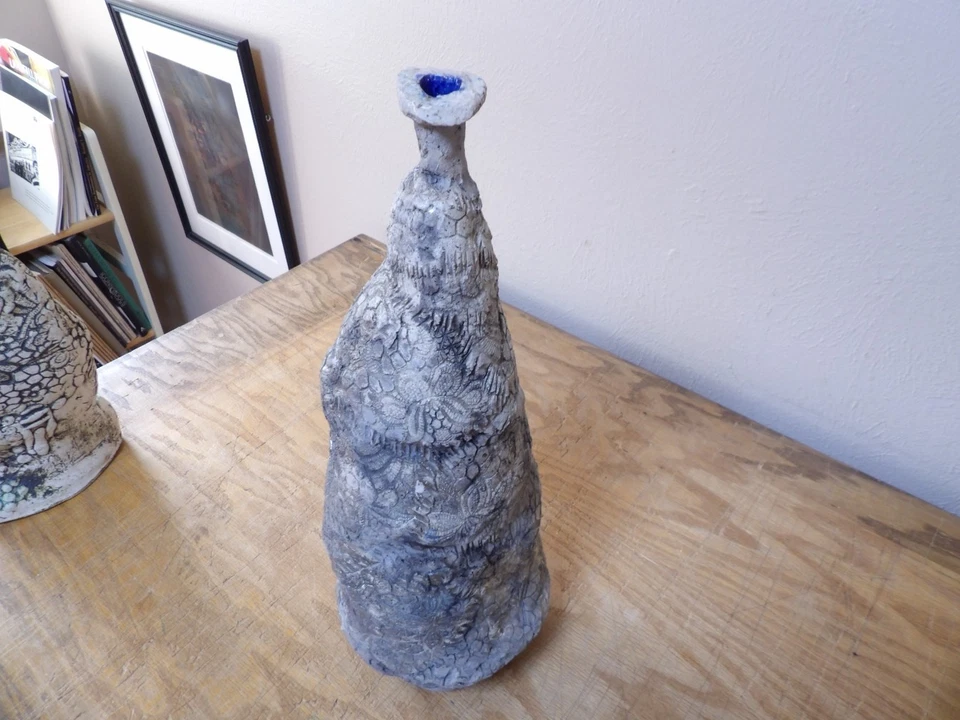 Nino Sukhishvili "Untitled" Lakeside Studio 1992 Studio Pottery - Image 3 of 4