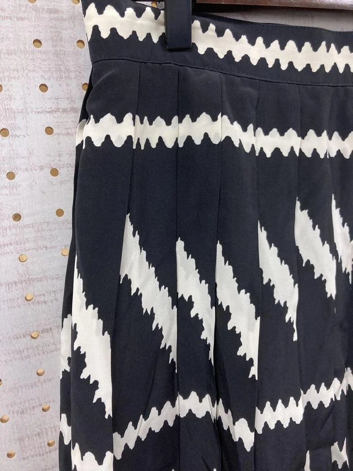 Б/У АРХИВНАЯ ВИНТАЖНАЯ ШЕЛКОВАЯ ПЛИССИРОВАННАЯ ЮБКА BALENCIAGA С ПРИНТОМ КОРЕННЫХ АМЕРИКАНЦЕВ ACCEP - Изображение 2 из 4