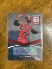 2014-15 Panini Donruss - Elite Status Signatures #89 Taj Gibson /125 (AU)