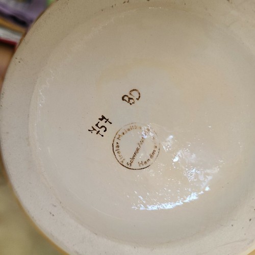 Hand Painted two-handled Vase floral design vintage Urn Pot signed 757 BD unknow - Picture 12 of 12