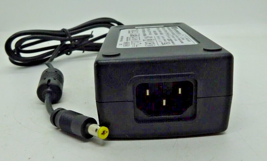 Adaptateur Secteur Universel 12V 4A/5A - YTYS, Pour Connecteurs 5.5mm X 2.1/2.5mm, Neuf Avec Garantie 1 An