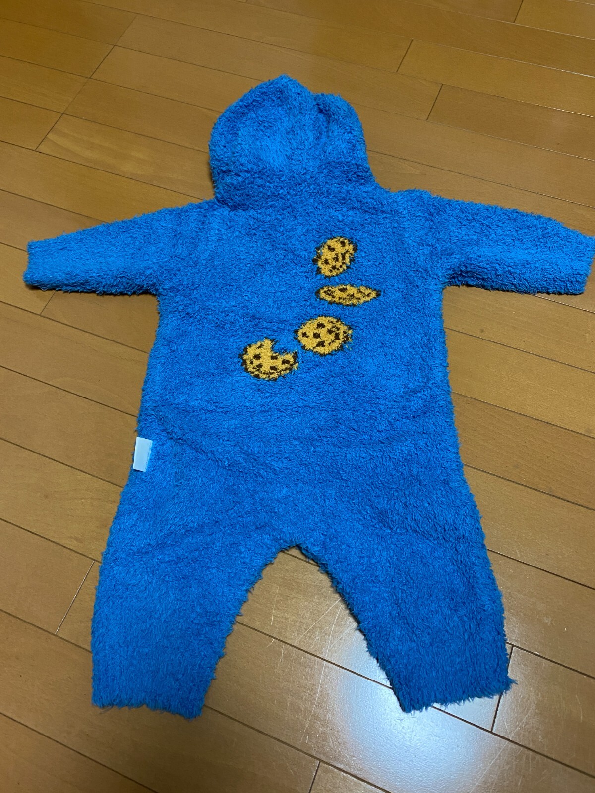 Picture 14 of 24