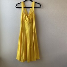 Calvin Klein Marilyn Dress Yellow Sz 4 Sweetheart Neckline Crisscross Back