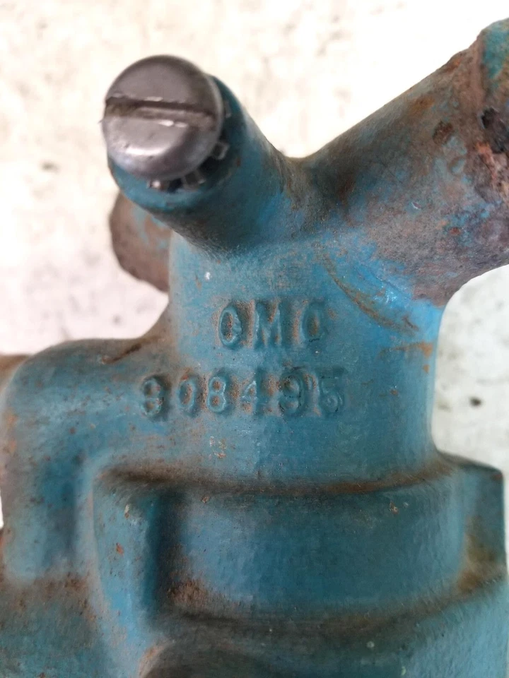 OMC Thermostat Housing 908495 - Image 2 of 4