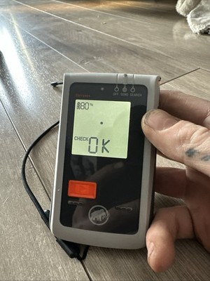 Mammut Barryvox  S   Avalanche Beacon Used Only A Few Times Almost brand New!