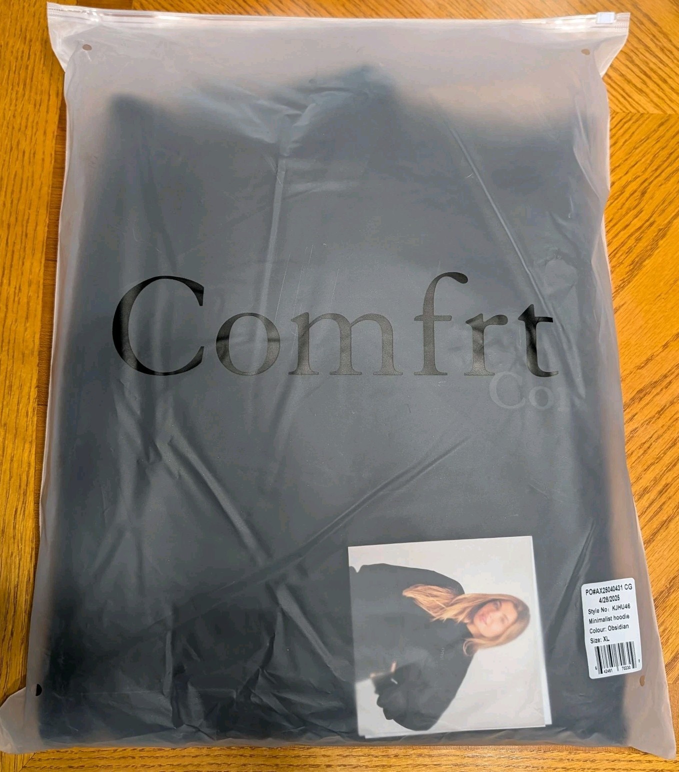 COMFRT Minimalist Oversized Hoodie in Obsidian - Size XL