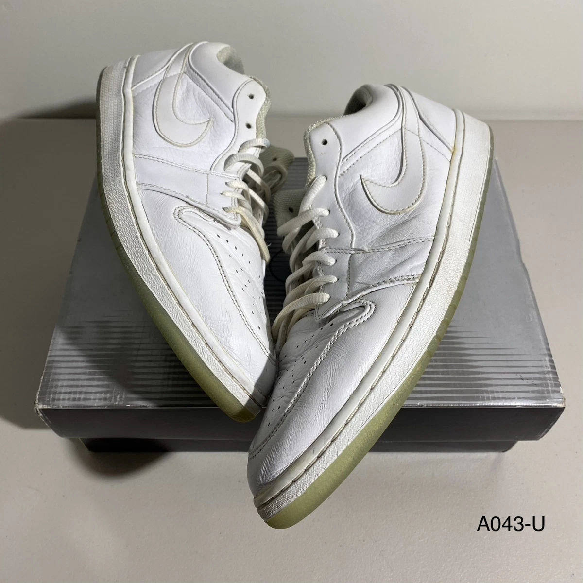 Jordan 1 Retro Low Metallic Silver White for Sale | Authenticity