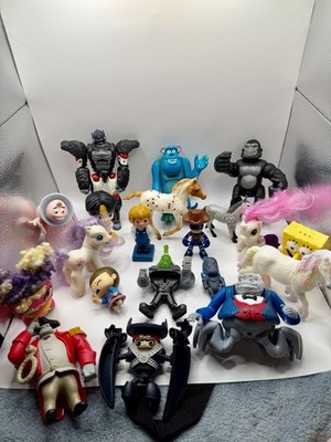 Disney Nickelodeon Mixed Lot Plastic Figures Sulley SpongeBob and more Unboxed.