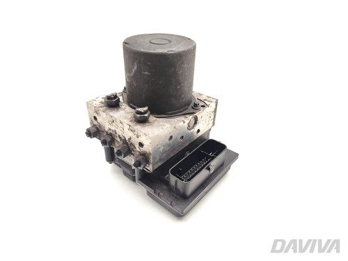 Audi A4 ABS-Bremspumpe 2.0 TDI Diesel 125kW (170 HP) 8K0907379BB 2010 Saloon