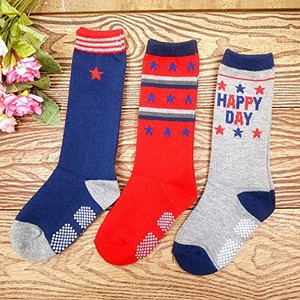 boys non skid socks