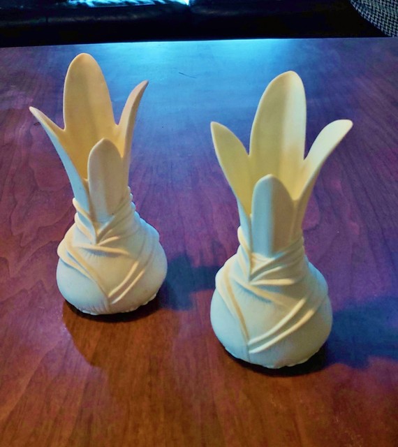 Dept 56 Vintage 1997 pair white porcelain amaryllis bulb vases candle holders 7" eBay