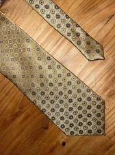 Chas Reed & Co. Collection Neck Tie Men Gold Silk Business Resort Weddings
