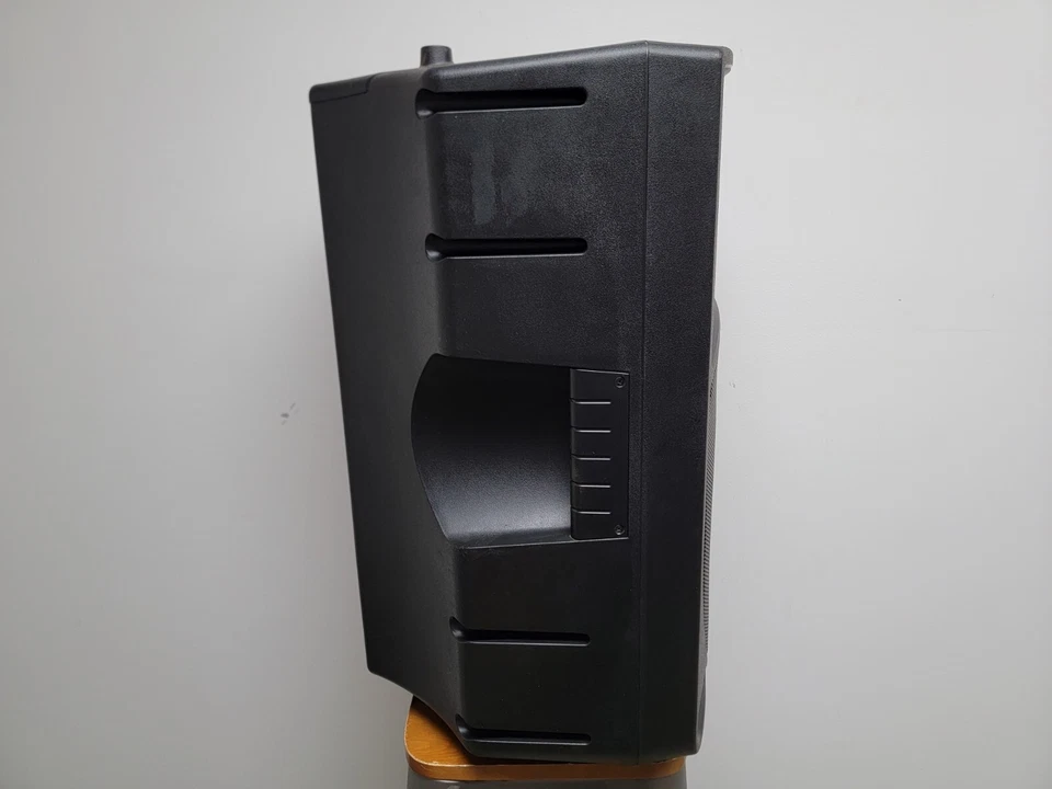 Mackie Thump15 1000W 15 Speaker, LOCAL PICKUP ONLY - Image 4 of 4