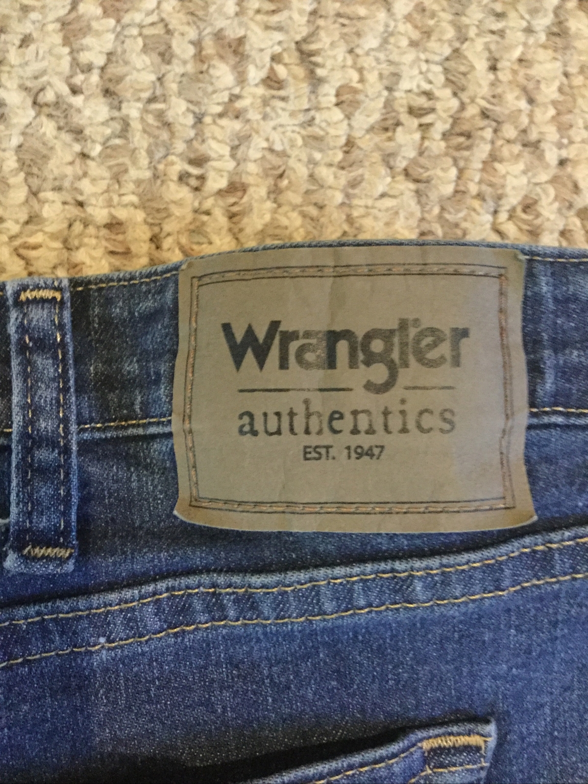 Wrangler Authentics Men's Relaxed Fit Comfort Flex Waist Jean 40W x 36L