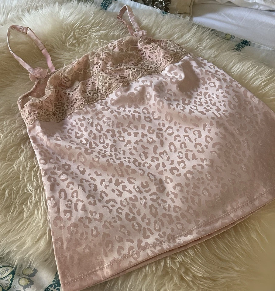 Cami Moschino Rosa Satinado Leopardo Talla XS Foto 4 de 4