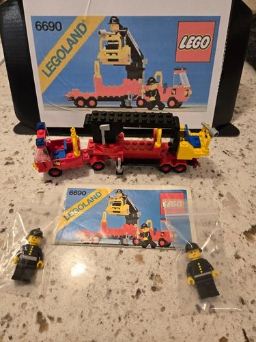 Vintage Legoland #6690 Snorkel Pumper Fire Truck with instructions, no box