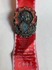 Warhammer 40k Adeptus Mechanicus Skull Gear Pin Purity Seal - Blue Glow