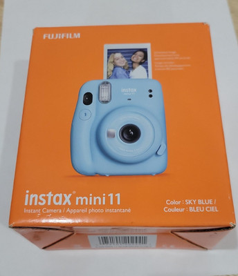Fujifilm Instax Mini 11 Instant Film Camera - Sky Blue