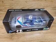 Revell 1996 Edition NASCAR 6 MARK MARTIN Valvoline Race Car - In Box