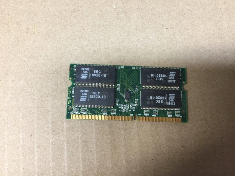 NEW , SAMSUNG  K4S510832B-TC75  1gb SODIMM -144Pin ,  PC133 ,ECC, CL3  (9 Chips) - Image 3 of 4