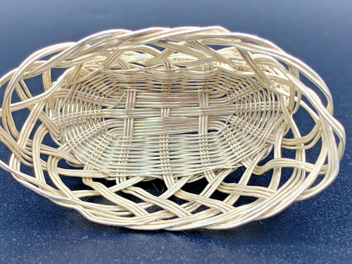 Neuheit Sterling Splitter Miniatur Weidenkorb Spiel Puppenhaus 10g - Bild 2 von 7