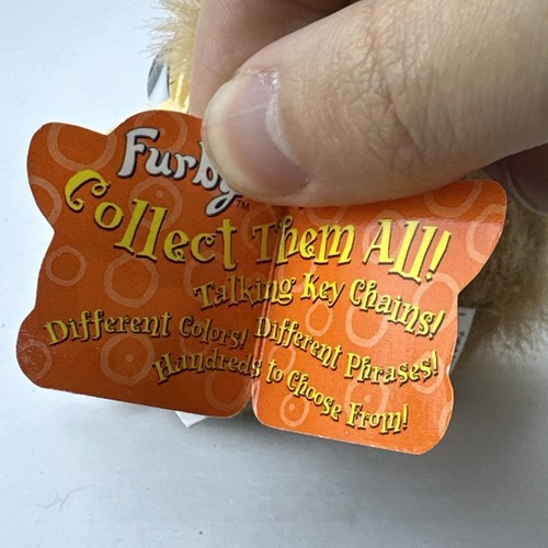 Llavero de colección Furby juguete felpa marrón tostado 1999 colección tigre raro 3" con etiquetas - Imagen 7 de 17