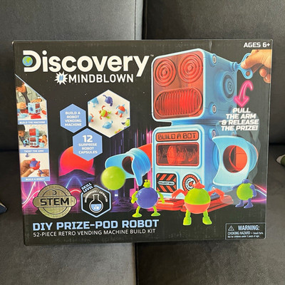 Discovery Mindblown DIY Prize-Pod Robot 52-Piece STEM Build Kit