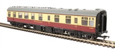 Bachmann Branchline 39-105 Mk1 RU restaurant car W1900 in BR crimson and cream