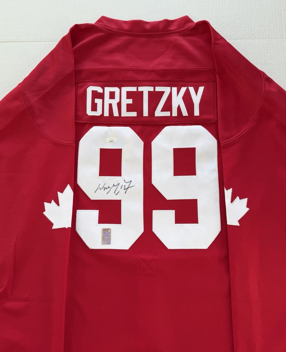 Wayne Gretzky Signed Team Canada Hockey Jersey JSA LOA WGA #99