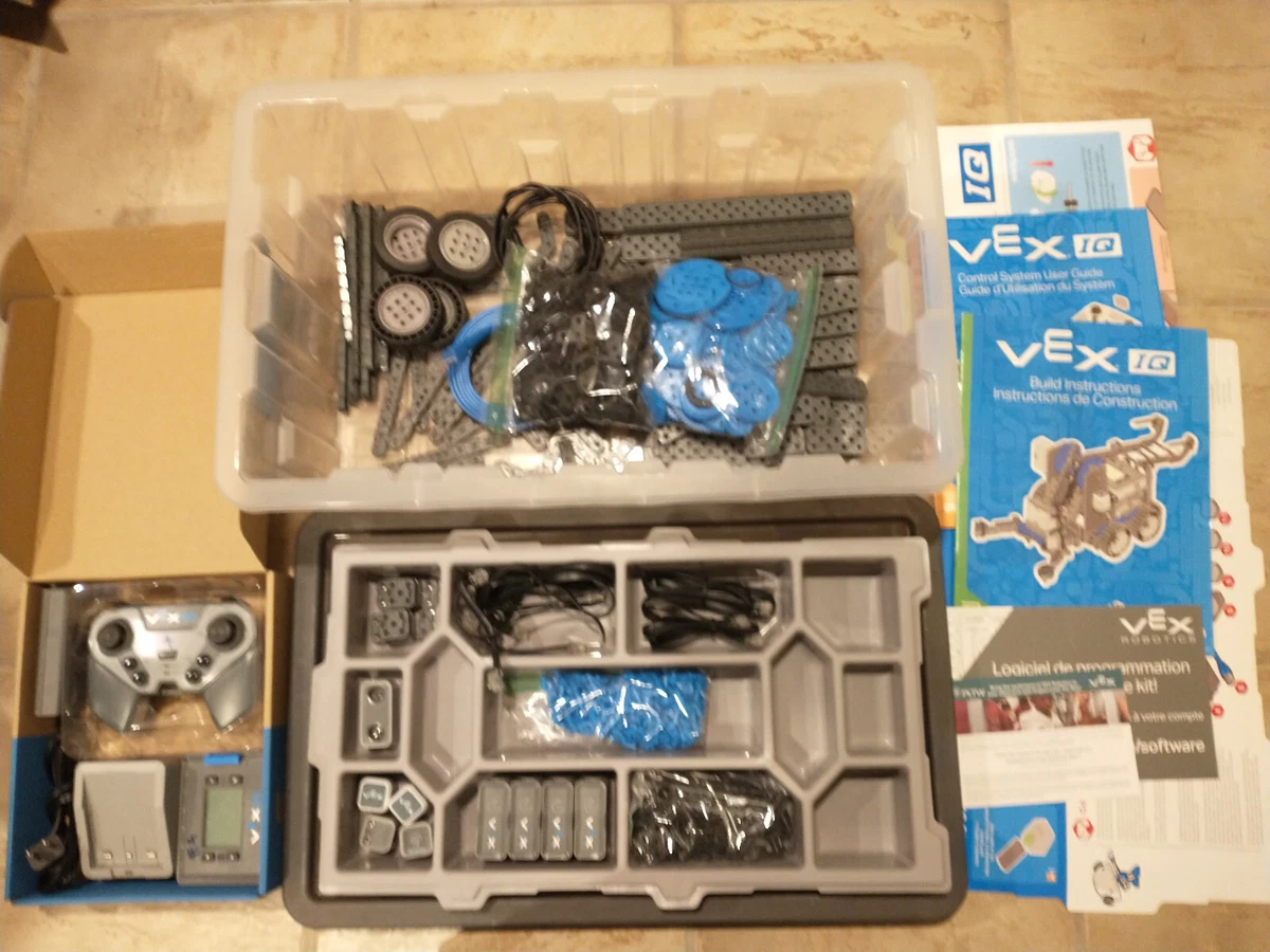 Vex Robotics IQ Super Kit 228-2500 complete in box w/ all instructions  clawbot