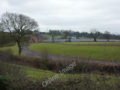 Foto 12x8 Haus und landwirtschaftliche Anlage Hulland Village sieht neu aus, (Janu c2011